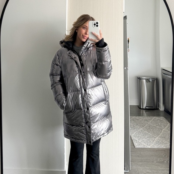 TNA ARITZIA Super Puff Mid Jacket in Silver Metallic S